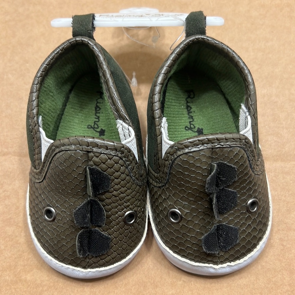 Dinosaur baby shoes